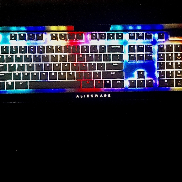 Alienware Keyboard - Picture 3 of 10